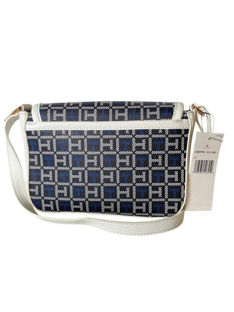 Bolso Crossbody Tommy Hilfiger - Estilo Atemporal y Clásico Monograma