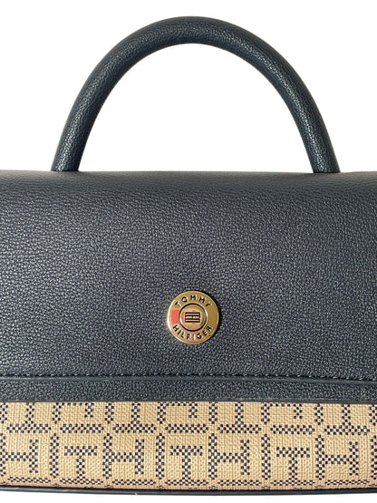 Bolso Crossbody Tommy Hilfiger - Clásico y Compacto