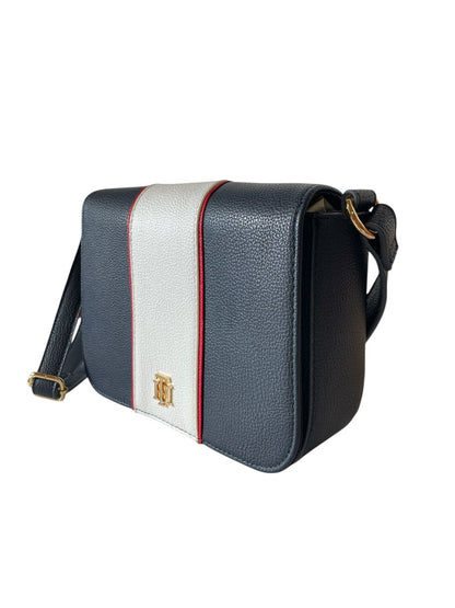 Bolso Cruzado Tommy Hilfiger con Solapa: Versatilidad y Estilo Clásico