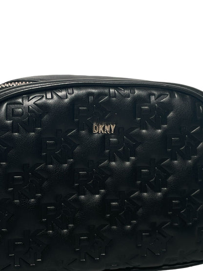 Bolso DKNY – Elegancia Atemporal para Cada Ocasión